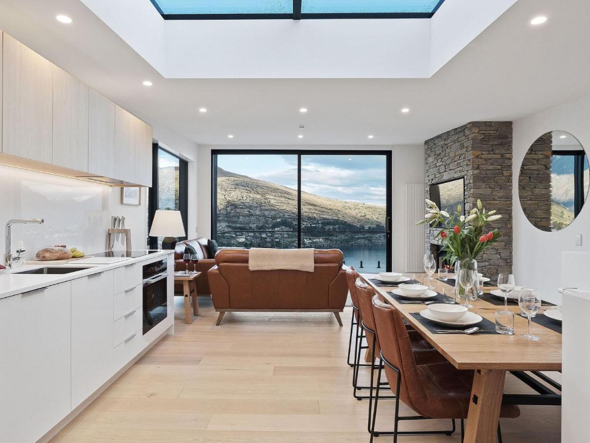 Woods Villa Tui ควีนส์ทาวน์ ภายนอก รูปภาพ