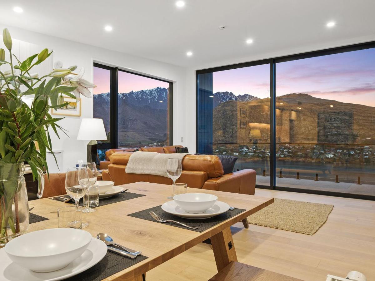 Woods Villa Tui ควีนส์ทาวน์ ภายนอก รูปภาพ