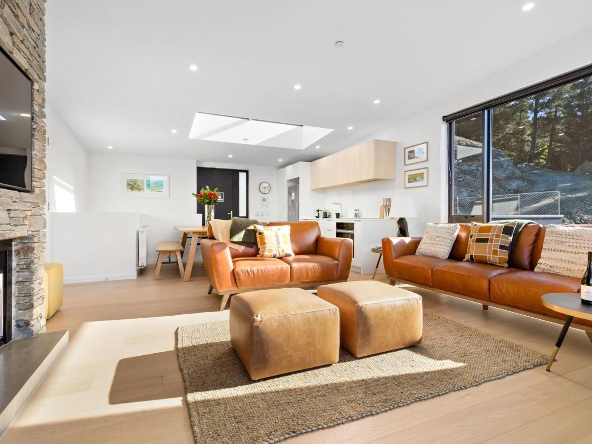 Woods Villa Tui ควีนส์ทาวน์ ภายนอก รูปภาพ
